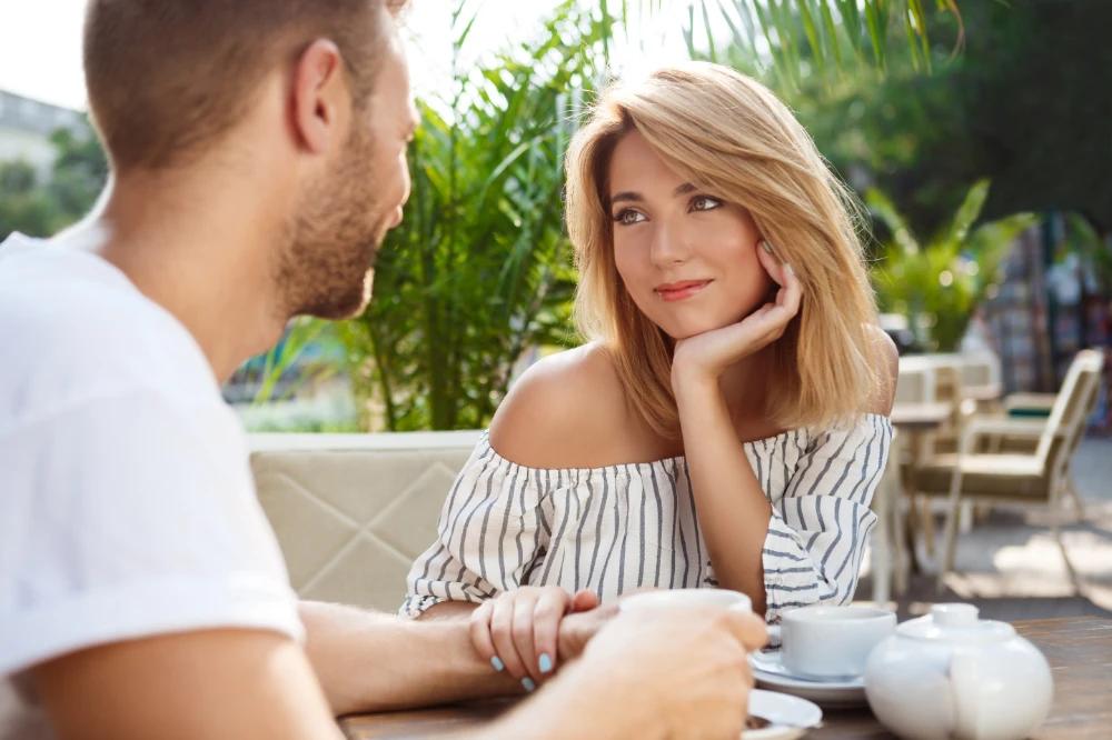 Two people have their first date